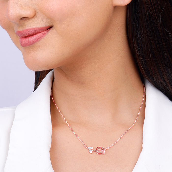 Rose Gold Pink Quartz Flower Necklace