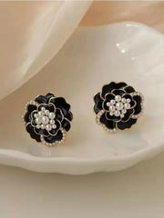 Kradhika Gorgeous Black Floral Pearl Stud Earrings Alloy Stud Earring