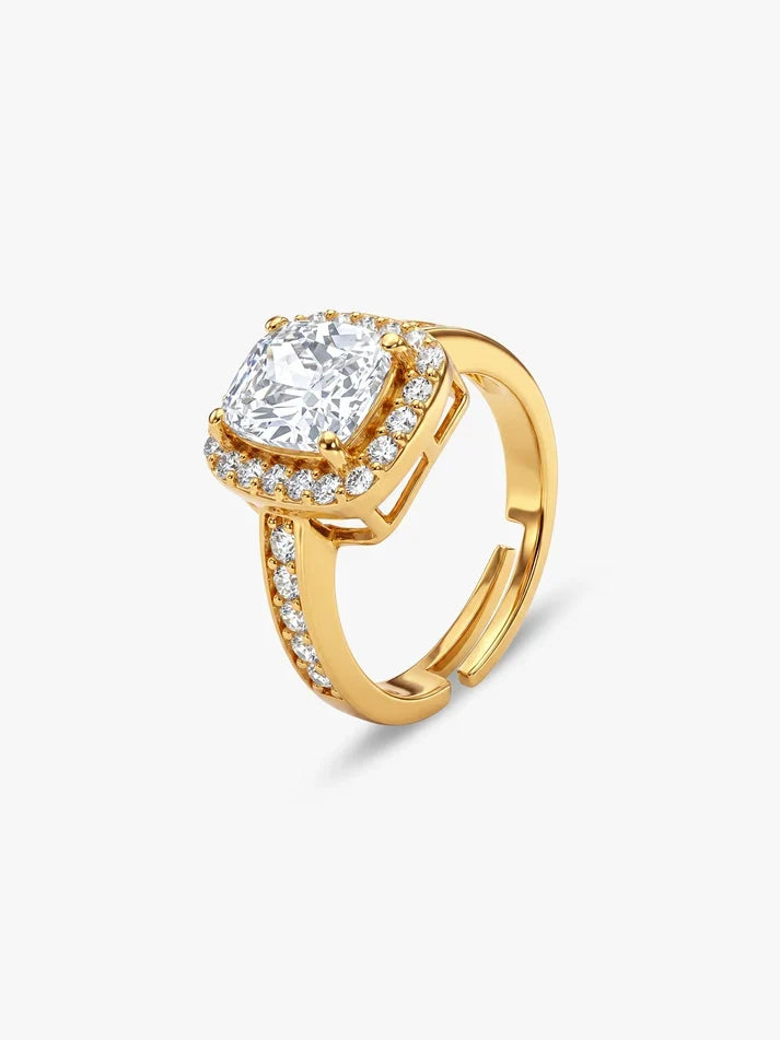 Golden Classic Solitaire Ring