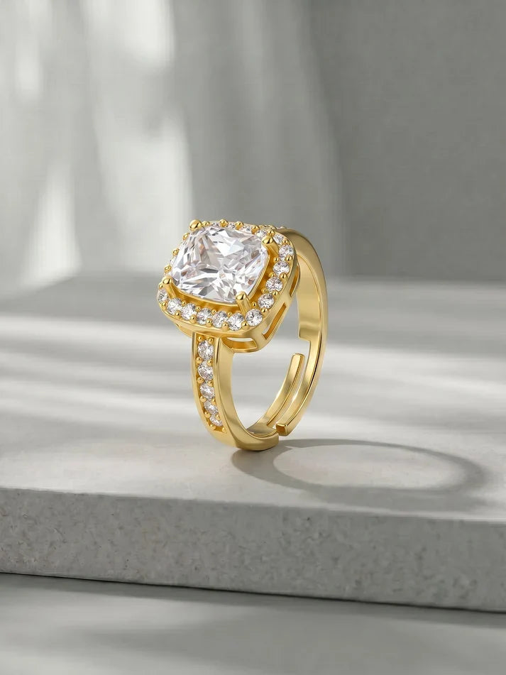 Golden Classic Solitaire Ring