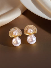 Gold-Plated Pearls Studded Teardrop Shaped Korean Studs