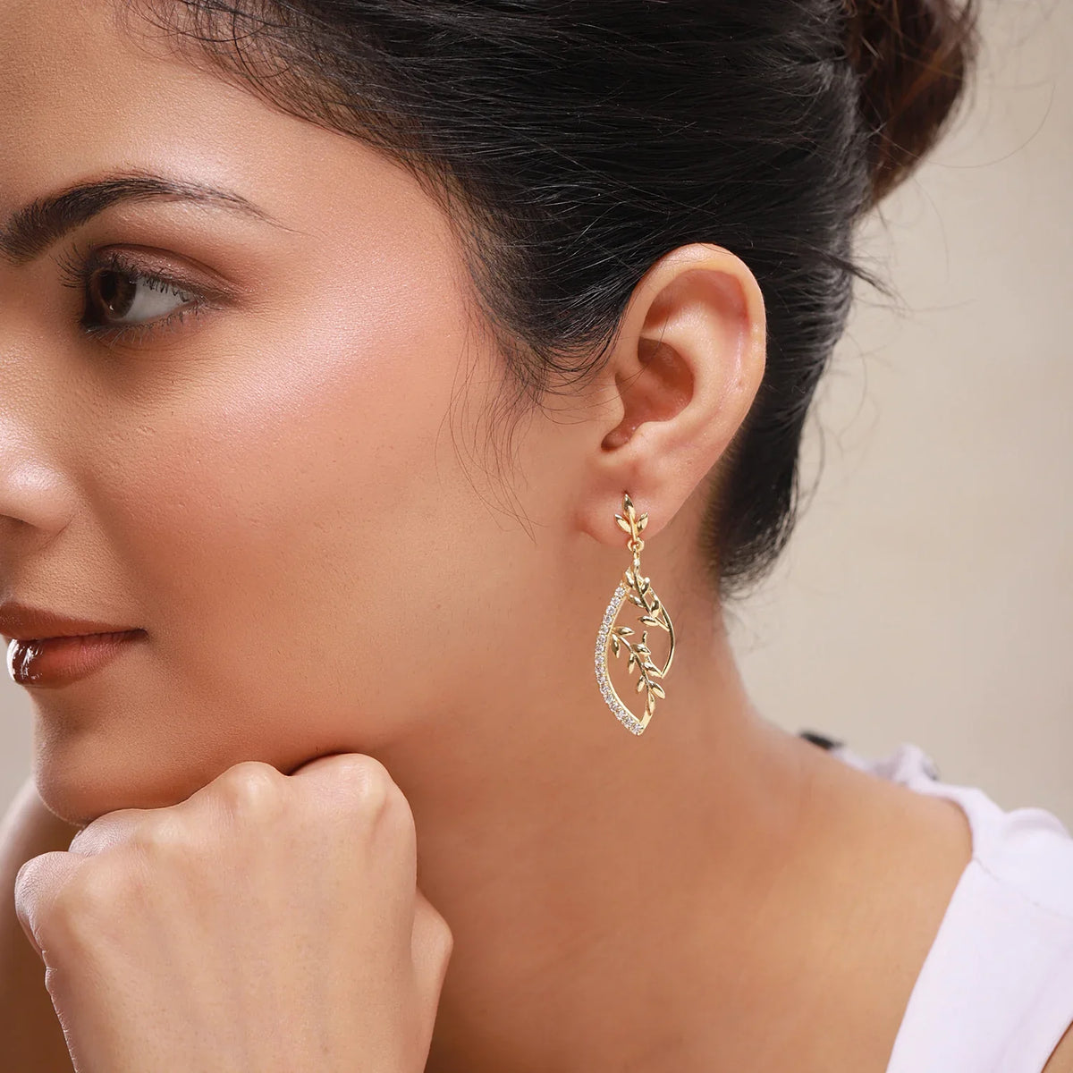 Leafy Affair Florielle Gleam Dangle Earrings