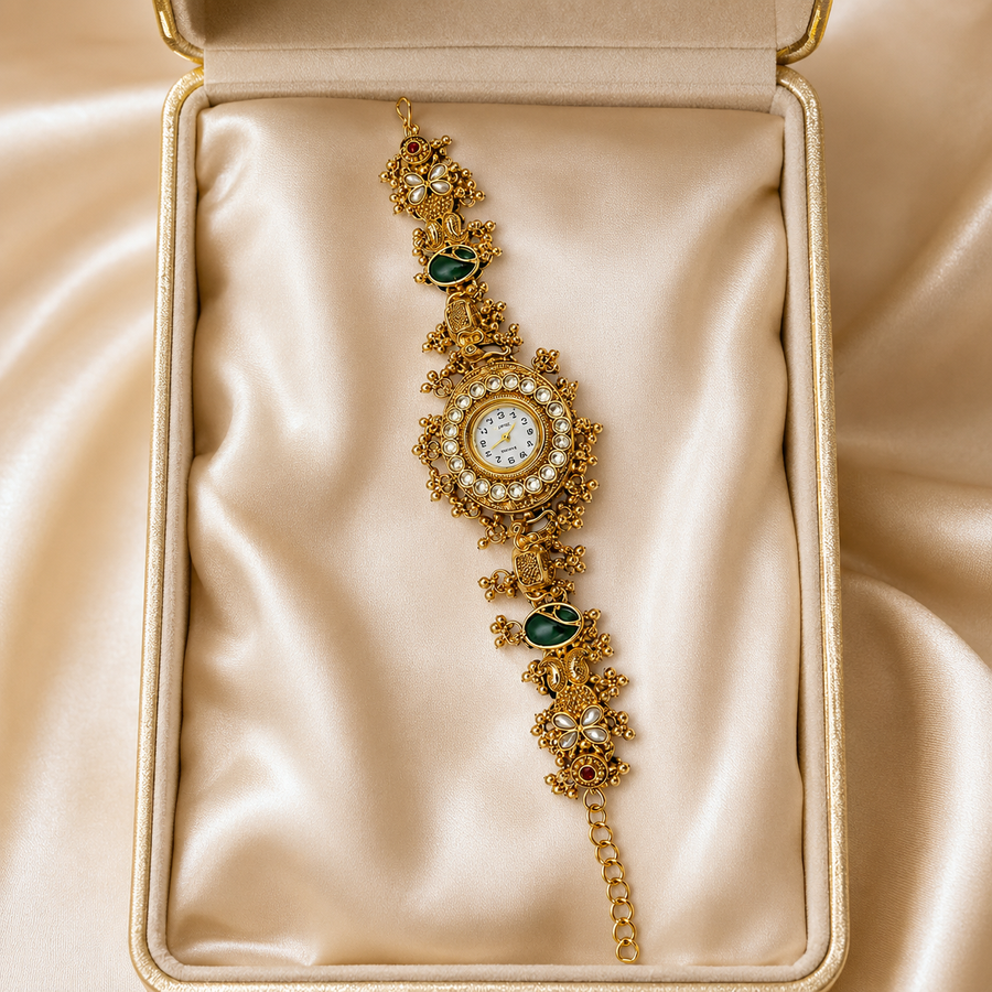 Gold Round Pearl Bracelet Watch Alloy